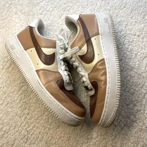 Nike Air Force 1